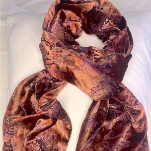 Elegant Velvet Scarf made of the Finest Silk & Rayon Velvet